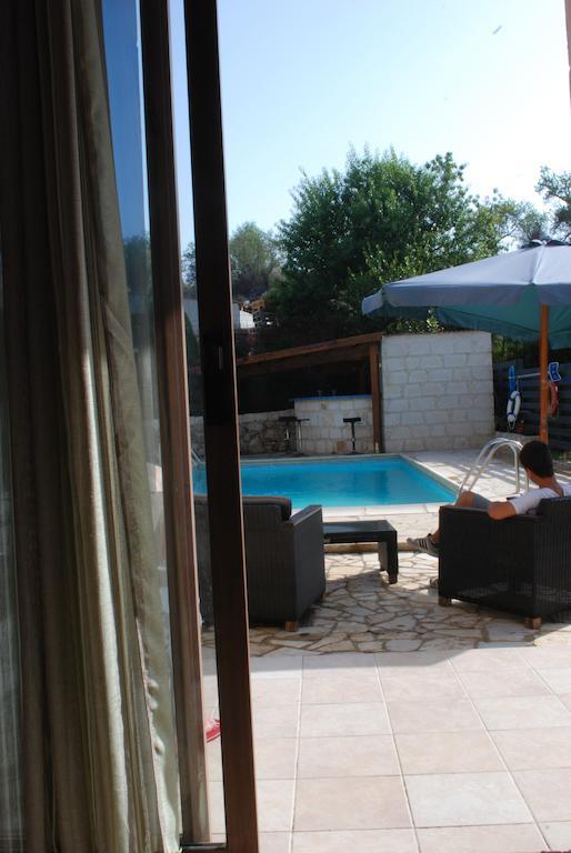 Avra Family Maisonettes Polis Rom bilde